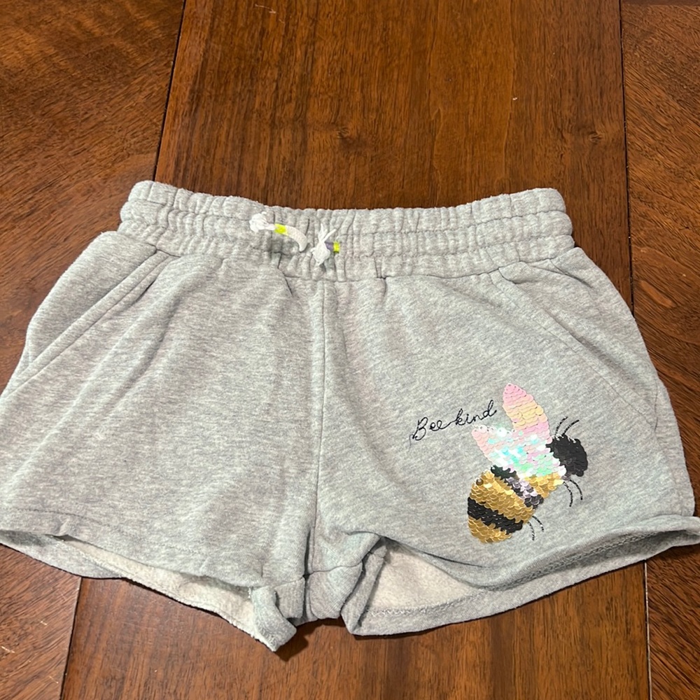Mini Bodin bee shorts